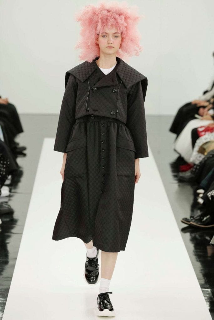 FW 20 Tricot COMME Des GARÇONS Runway Vanity Teen 虚荣青年