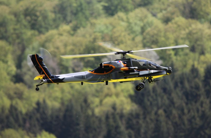 AH-64 Apache 1:7 - Fuselage kit