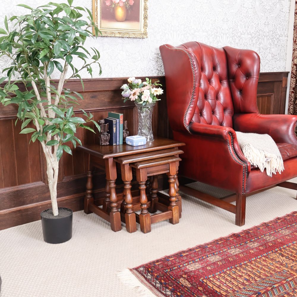 ネストテーブル・ワインテーブル – アンティーク家具と雑貨の店