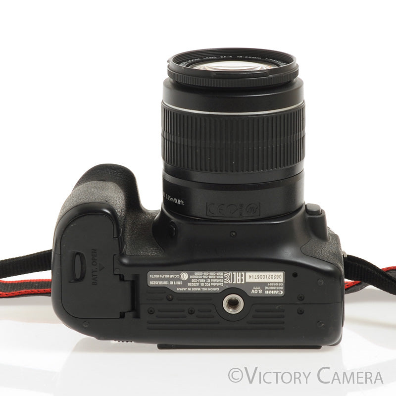 Canon EOS 80D 24.2MP DSLR Camera Body w/ 18-55mm f3.5-5.6 II Zoom Lens