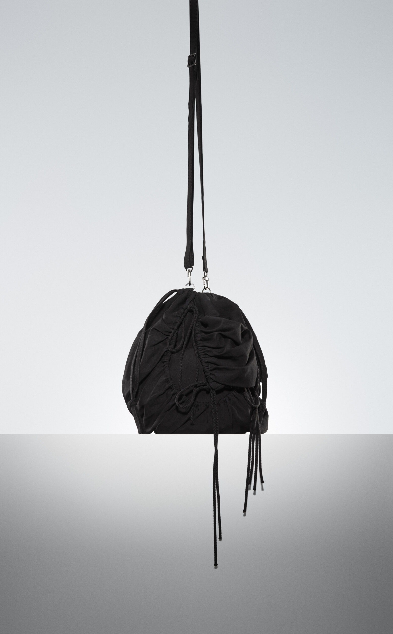 discord Yohji Yamamoto SS2023 STYLE HIGHLIGHTS | Yohji Yamamoto