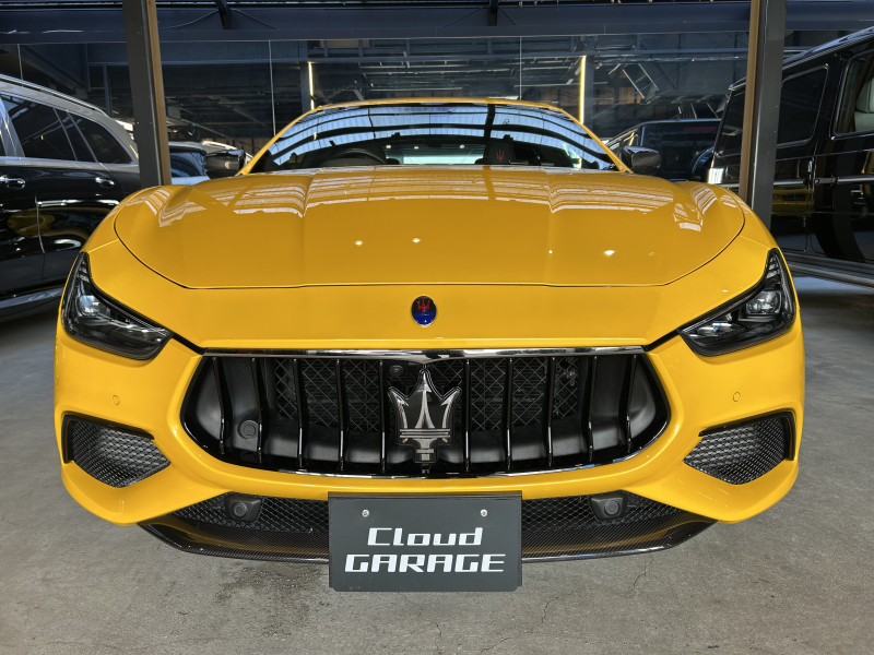 マセラティ ギブリ グランスポーツ ネリッシモカーボンPKG ツーリング