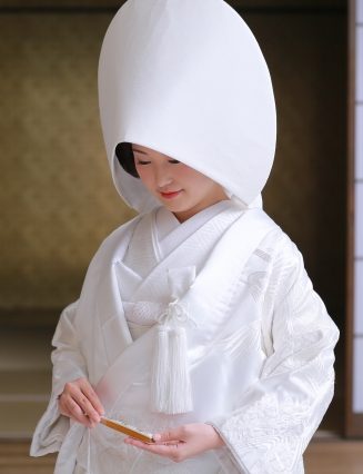 花嫁必見】白無垢の構造を知る｜婚礼衣装としての役割と魅力とは