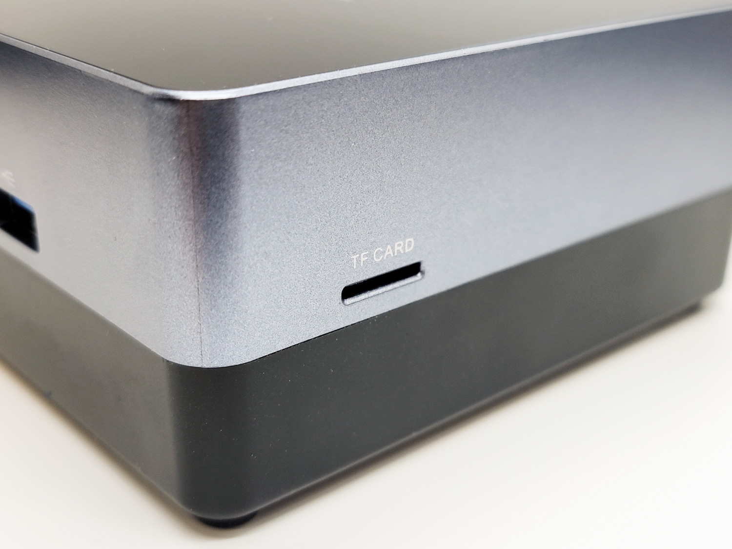 第11世代 Core i5 搭載 mini PC GMKTEC NucBox2 Plus & NucBox3 ミニPC