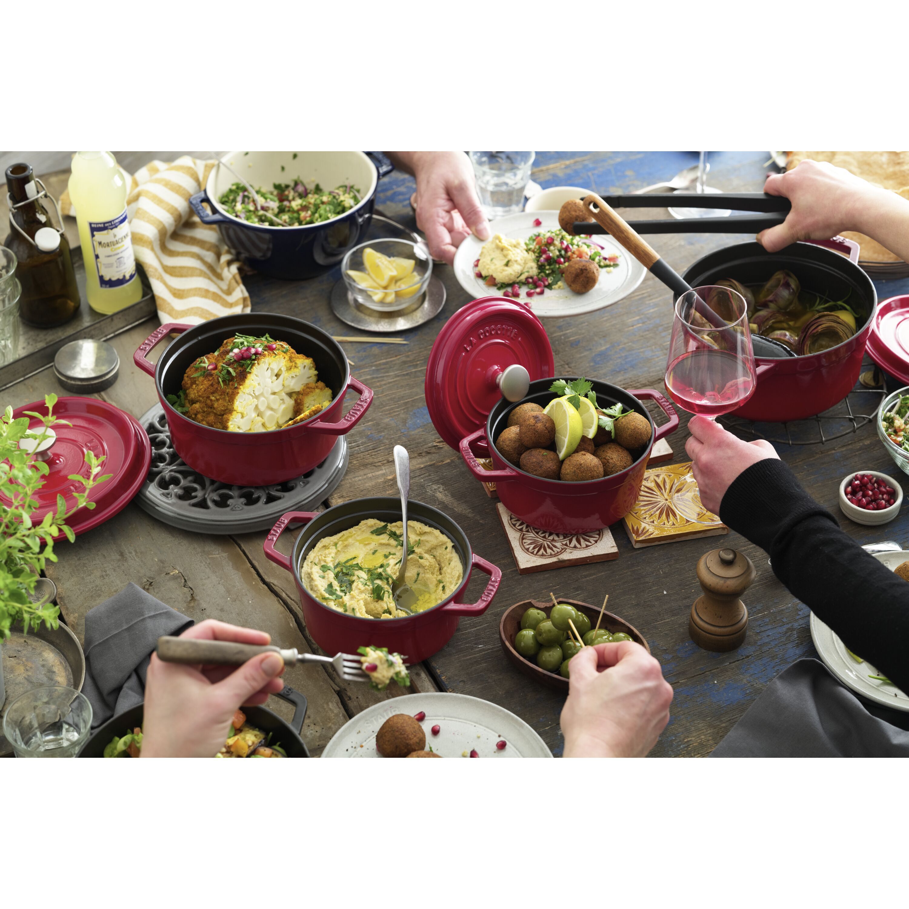 ココット チェリー| 鋳物ホーロー鍋| ストウブ(STAUB)公式通販