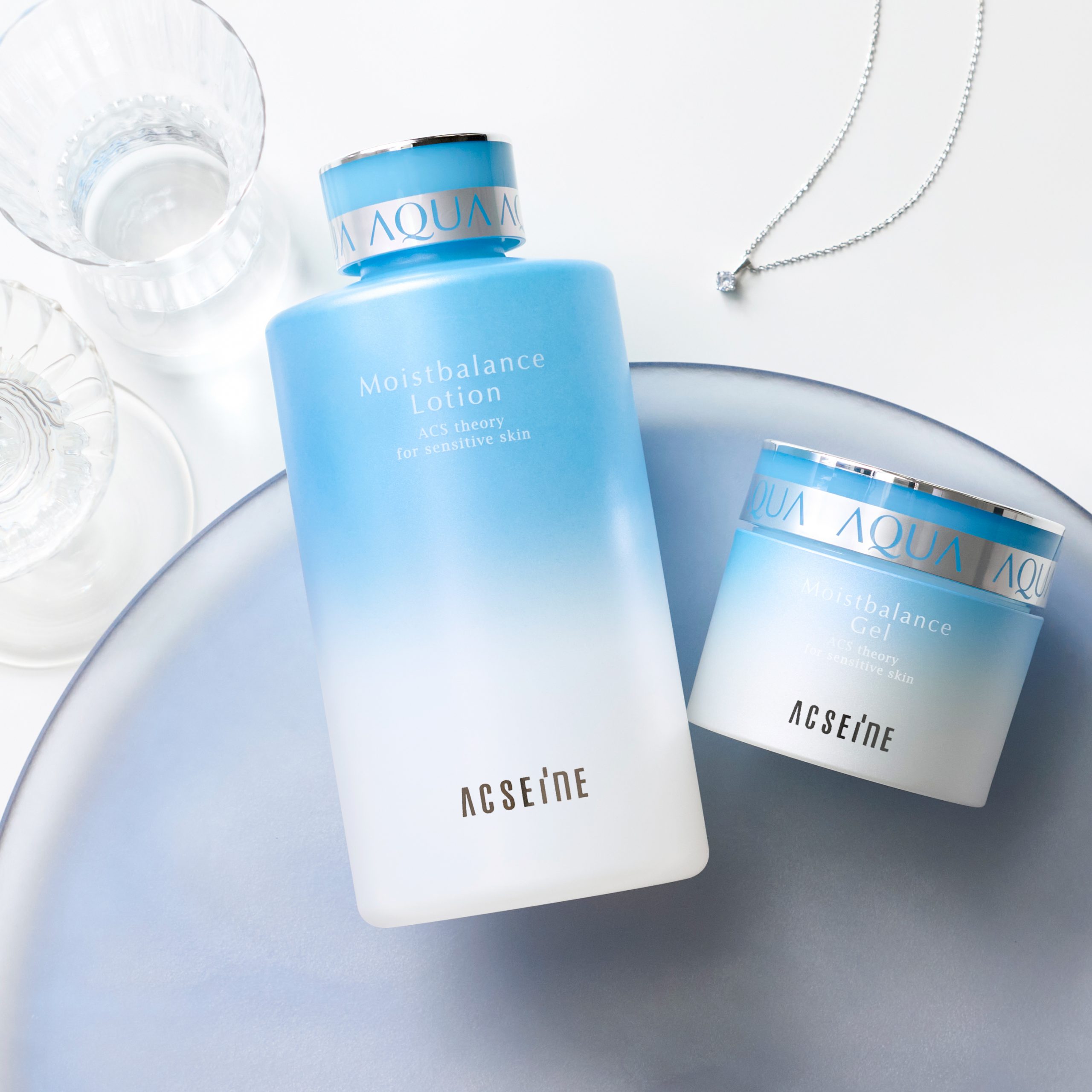 人気のモイストバランス ローションと合わせ使いでさらに潤うジェルが