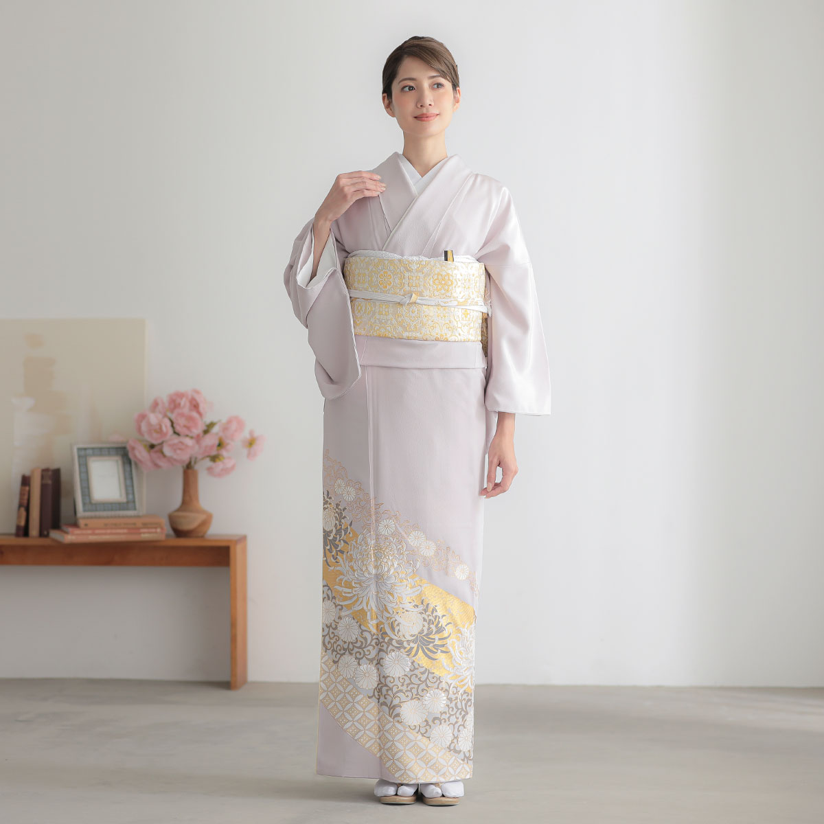 色留袖：E293 桂由美 藤鼠 菊に唐草七宝(E296)| 色留袖レンタル