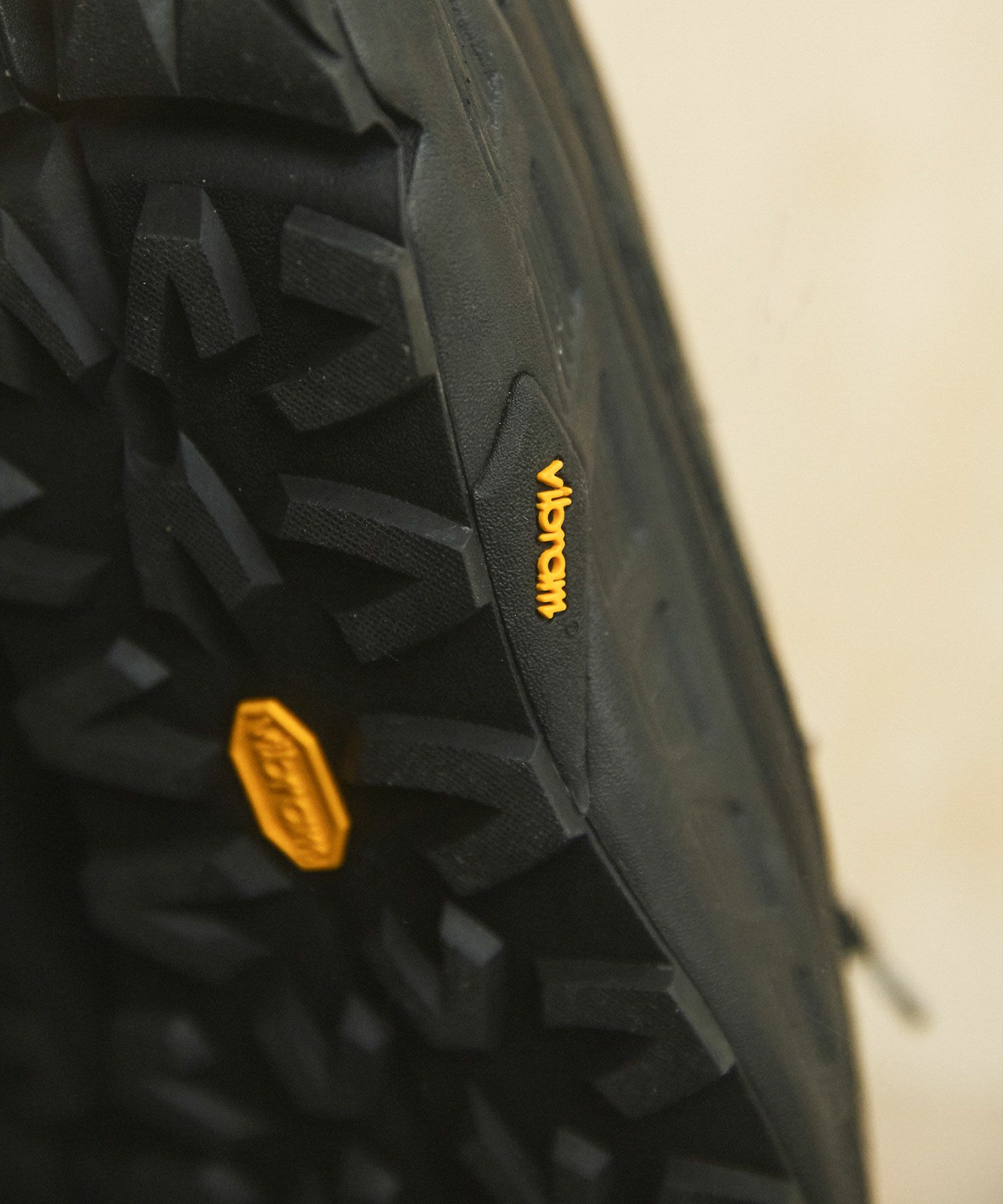 Vibram × OPENING ACT] ボリュームVIBRAMソールリアルレザーモカシン