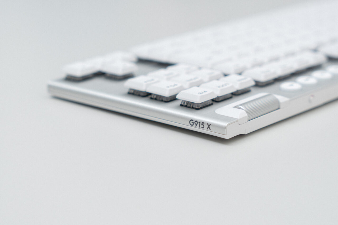 Logicool G915 X LIGHTSPEED TKL レビュー：前モデルから着実に進化を