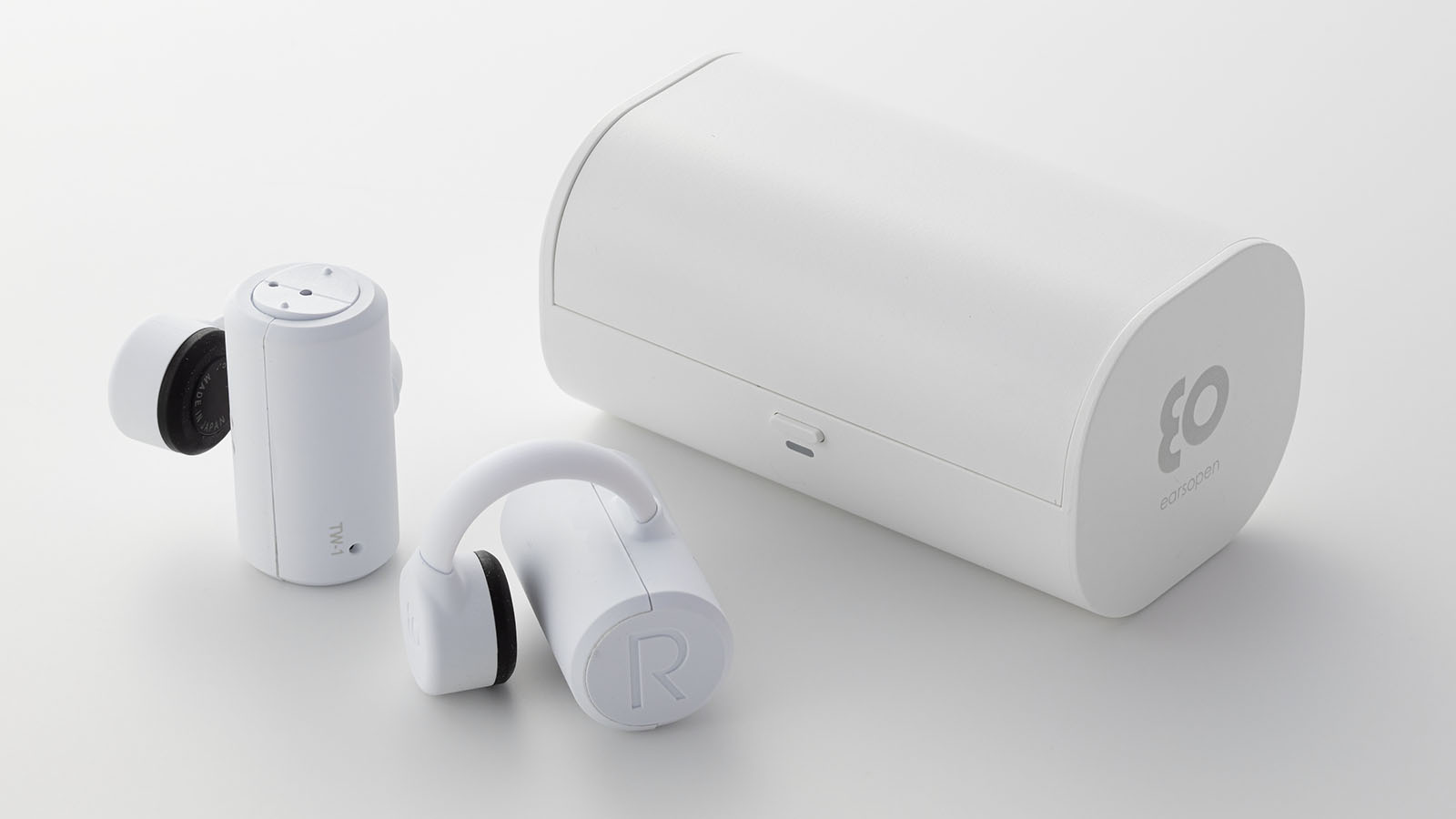 骨伝導イヤホンは在宅勤務を楽にするか、BoCo「earsopen PEACE TW-1