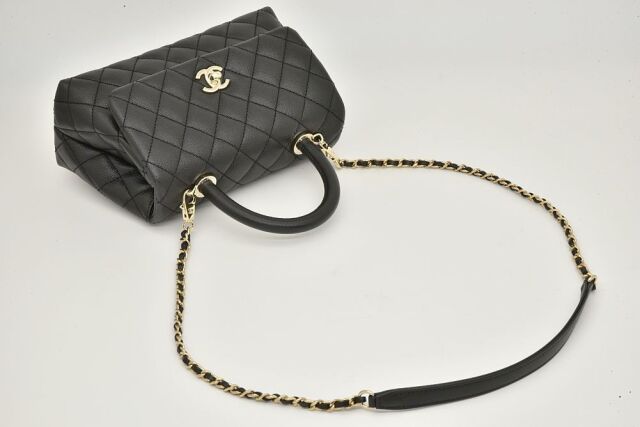 駅南やまご質店オンラインショップ / シャネル キャビアスキン トップ