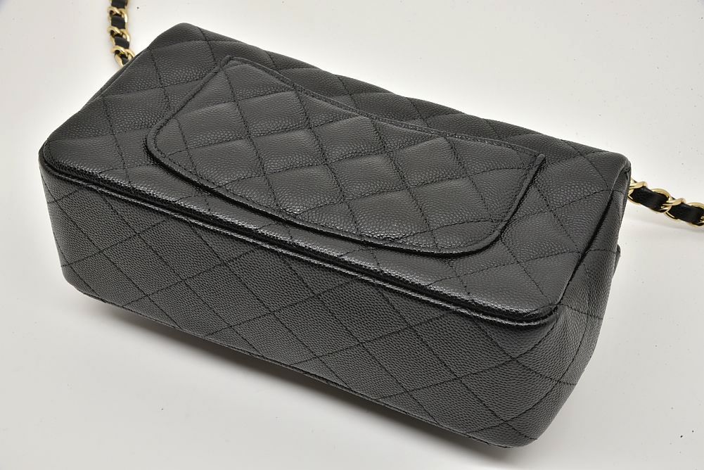 駅南やまご質店オンラインショップ / シャネル CHANEL マトラッセ20