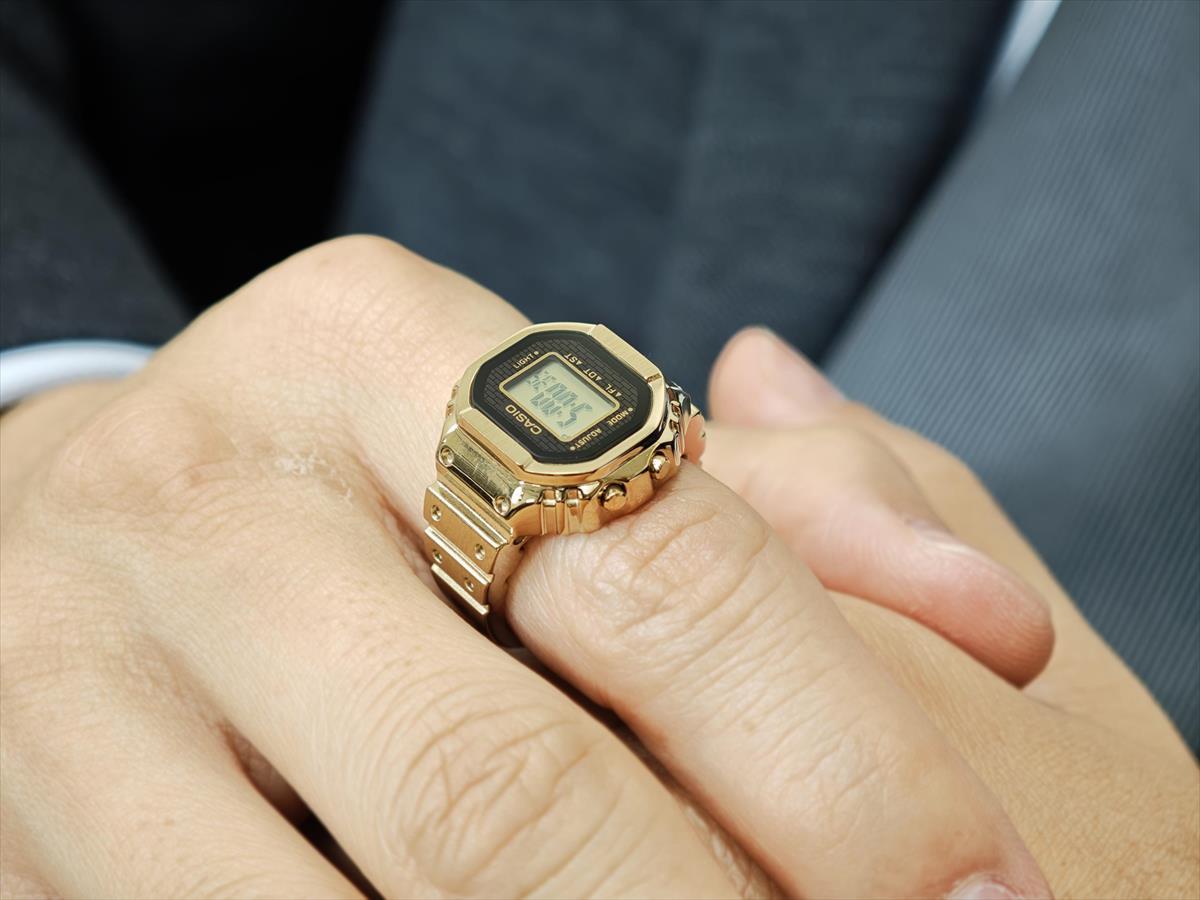 カシオ リングウオッチ CRW-001G-9JR カシオウオッチ デジタル 時計