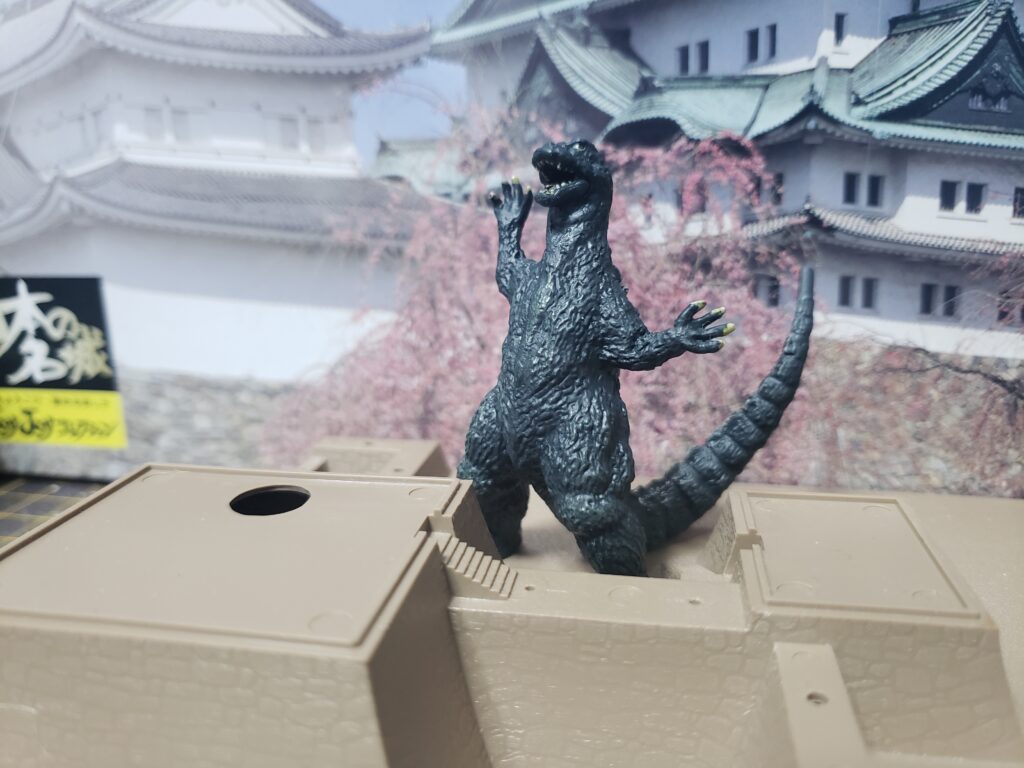 モスラ対ゴジラ」 名古屋城＆ゴジラ – 模型補完委員会