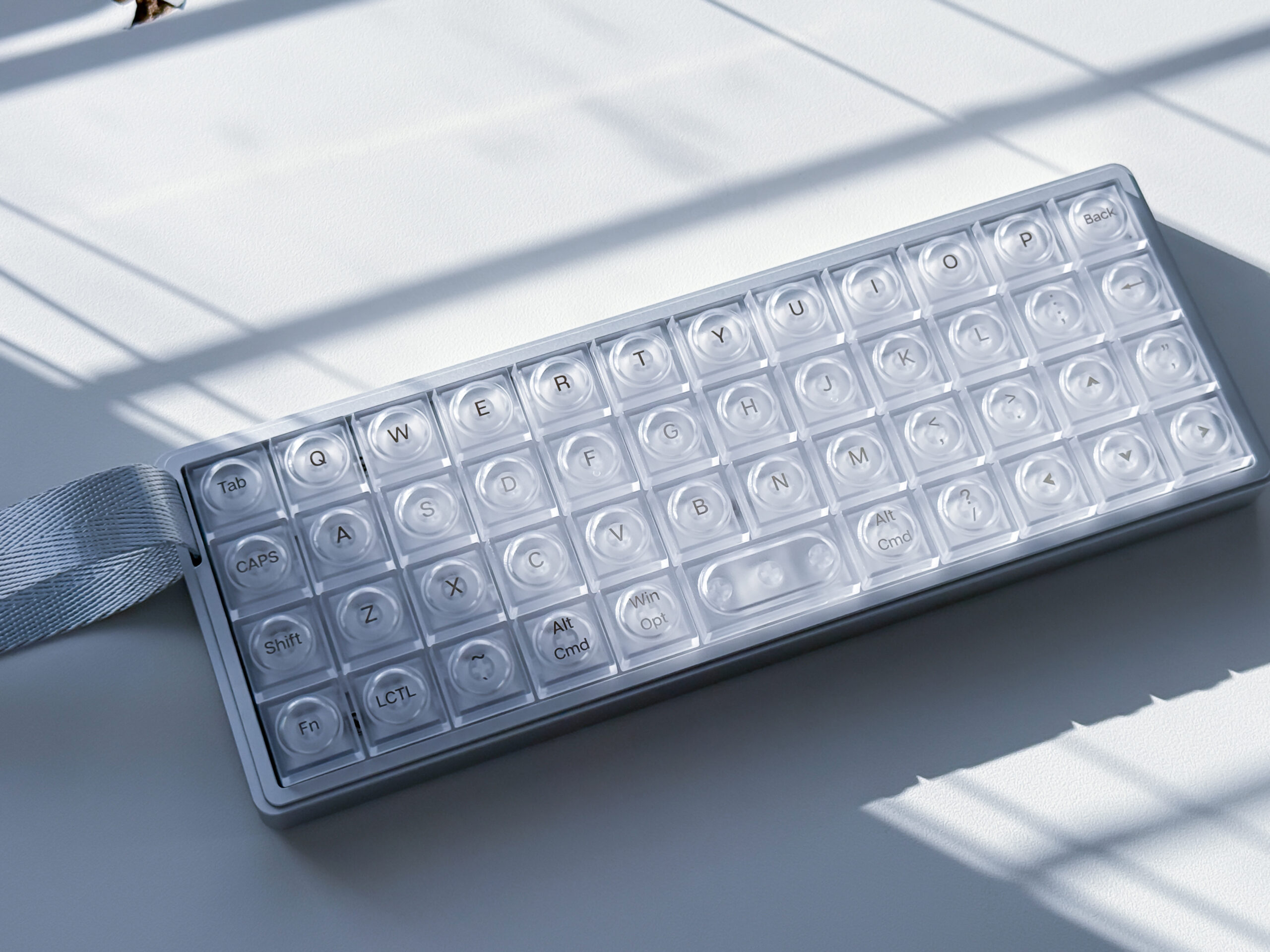 美しすぎるデザイン】EPOMAKER Luma40をレビュー！40％レイアウトの