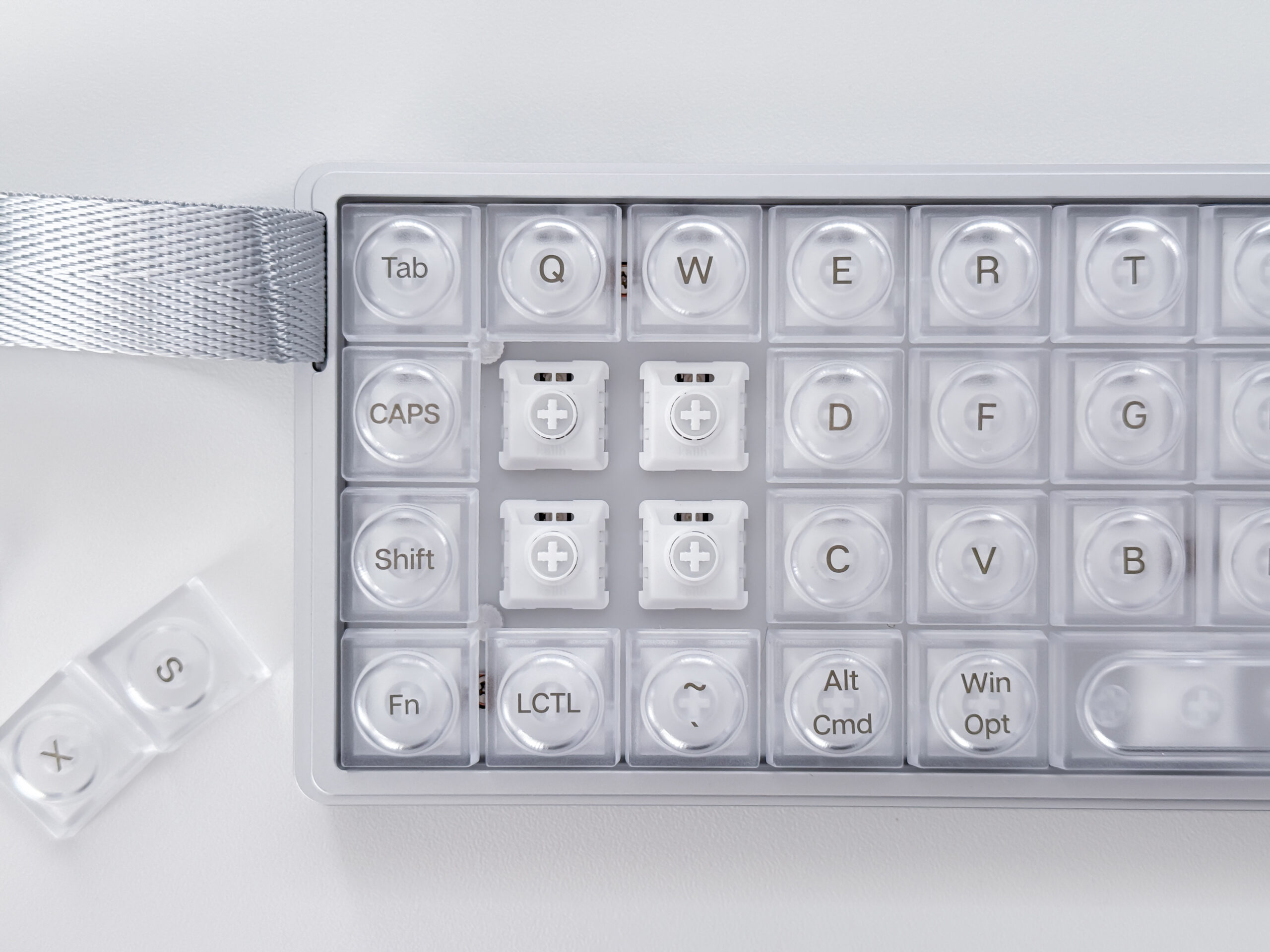 美しすぎるデザイン】EPOMAKER Luma40をレビュー！40％レイアウトの