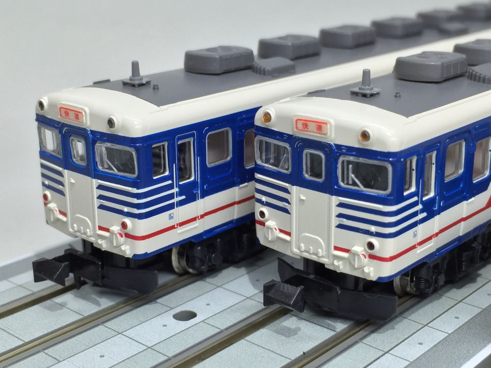 キハ58系 急行形気動車（新潟色）入線です。KATO 10-357 | NGaugeJP