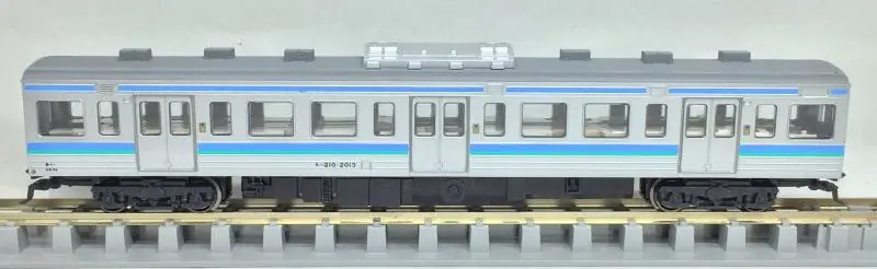 211系2000番台 長野色 入線です。KATO 10-1425 6両セット | NGaugeJP