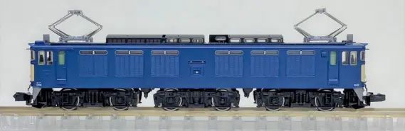 EF64 37号機・復活国鉄色が入線しました。TOMIX 7130 | NGaugeJP