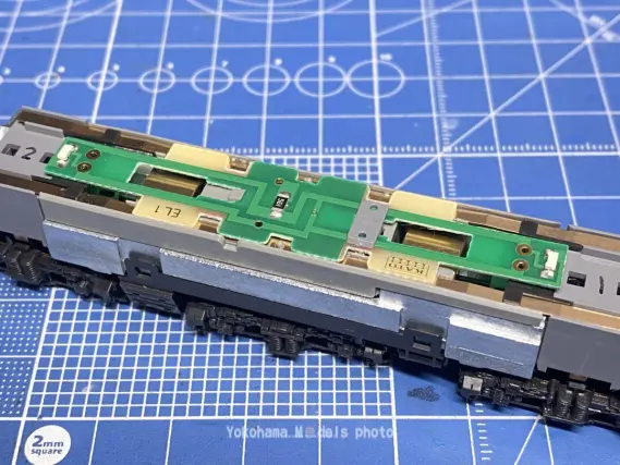 EF64 1000番台 一般色 JR貨物クーラー搭載車（電暖表示灯撤去）が入線