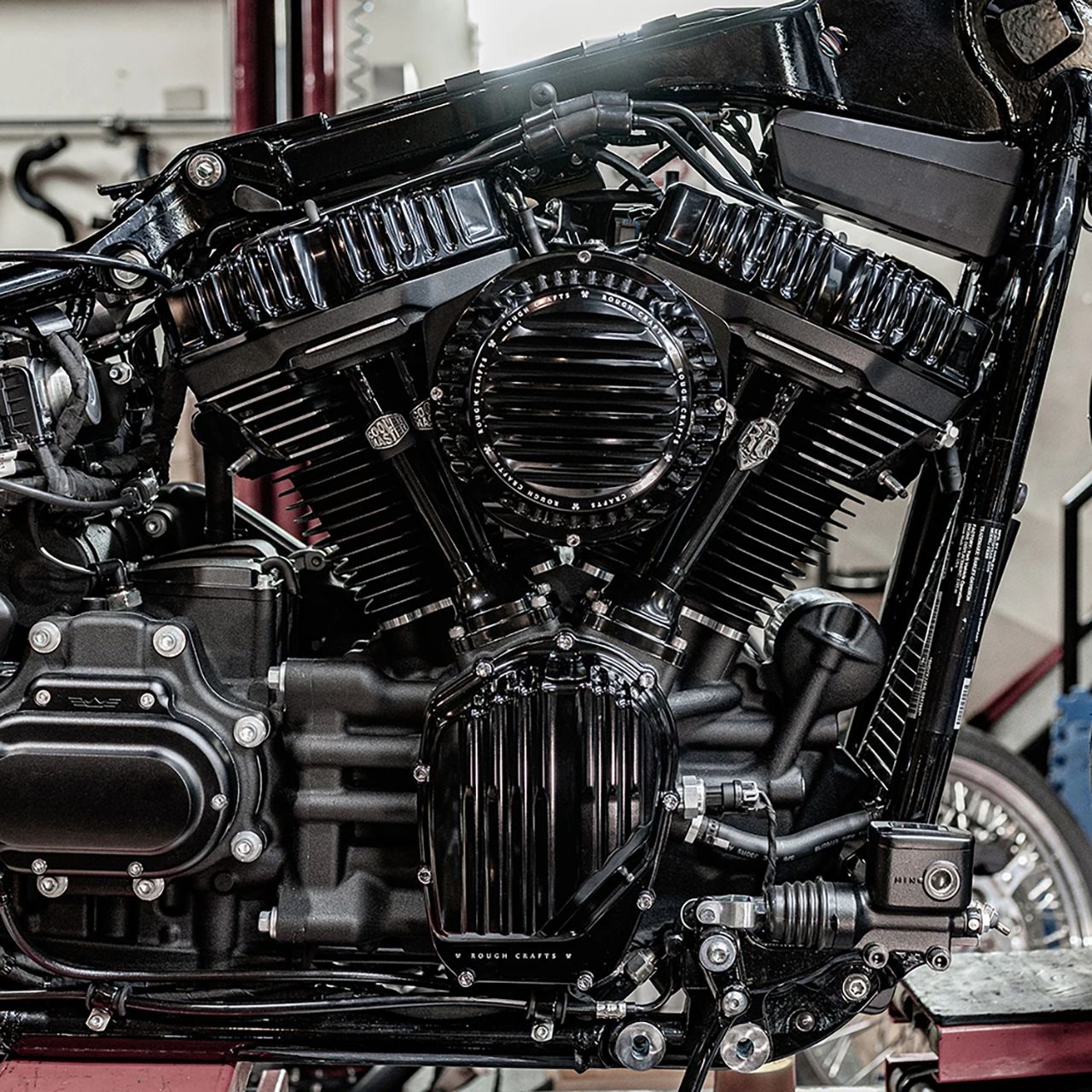 ラフクラフト□ラウンド型エアクリーナー ブラック 【00-17年