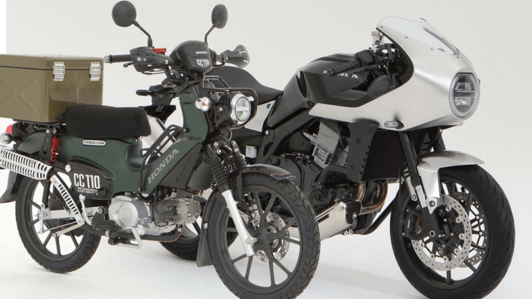 速報】ホンダ新型「クロスカブ110」、銀の「ホーク11」登場 in 大阪