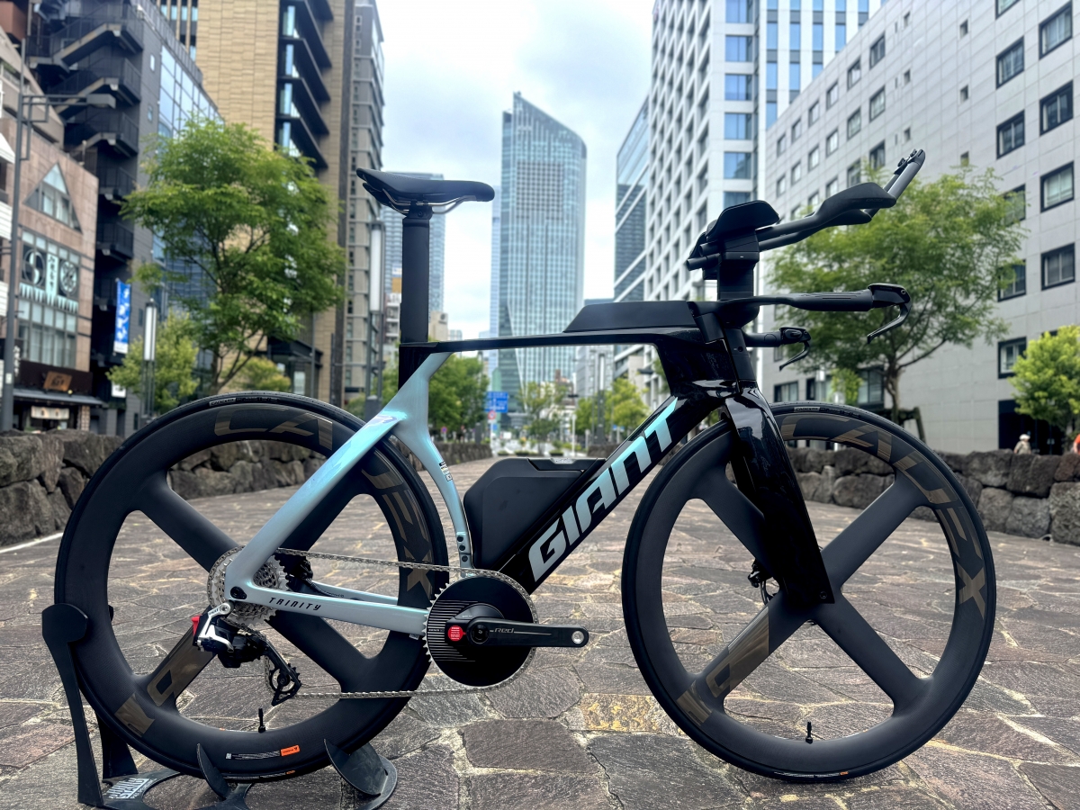 GIANT】高性能トライアスロンフレームにSRAM RED×CADEX バトンホイール