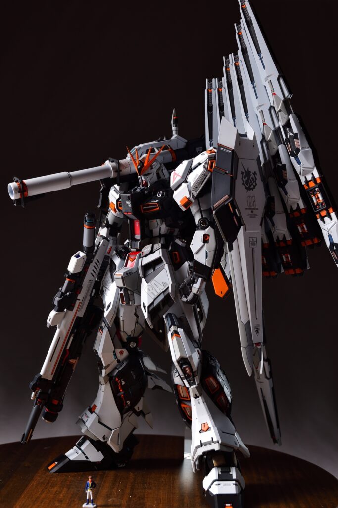 MG 1/100 νガンダム YUJIAOLAND製キットレビュー｜ディテールと