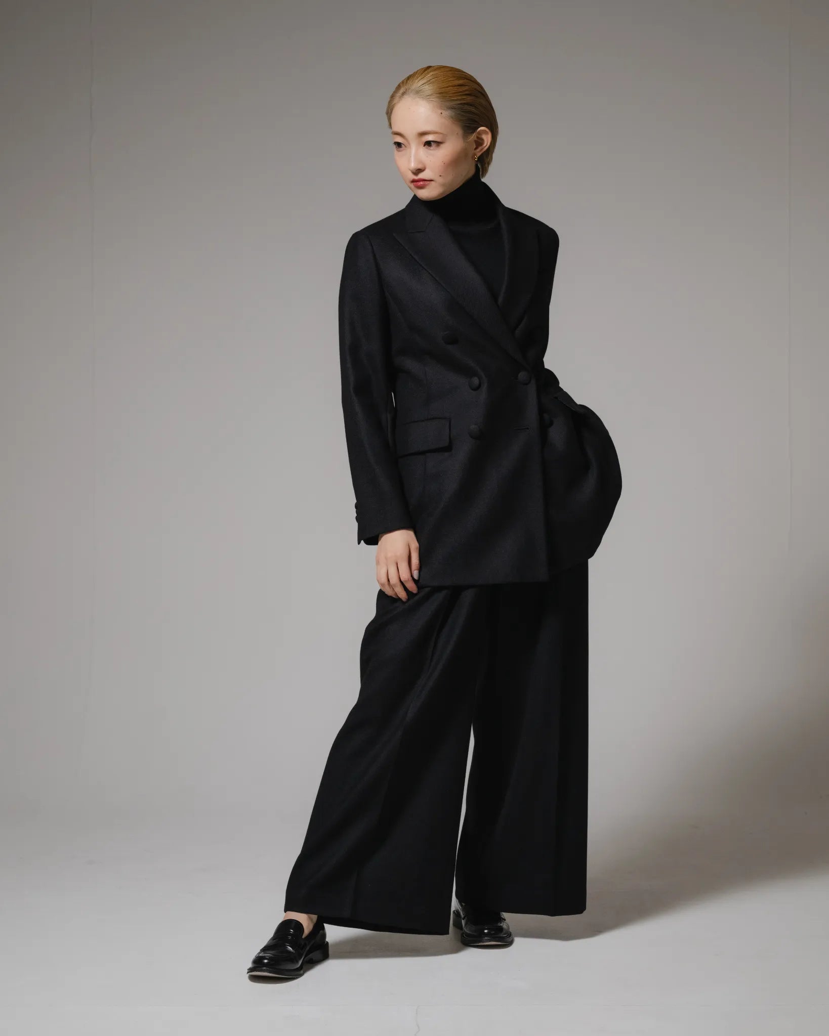 レディース テーラードジャケット 6つボタン ダブルブレスト