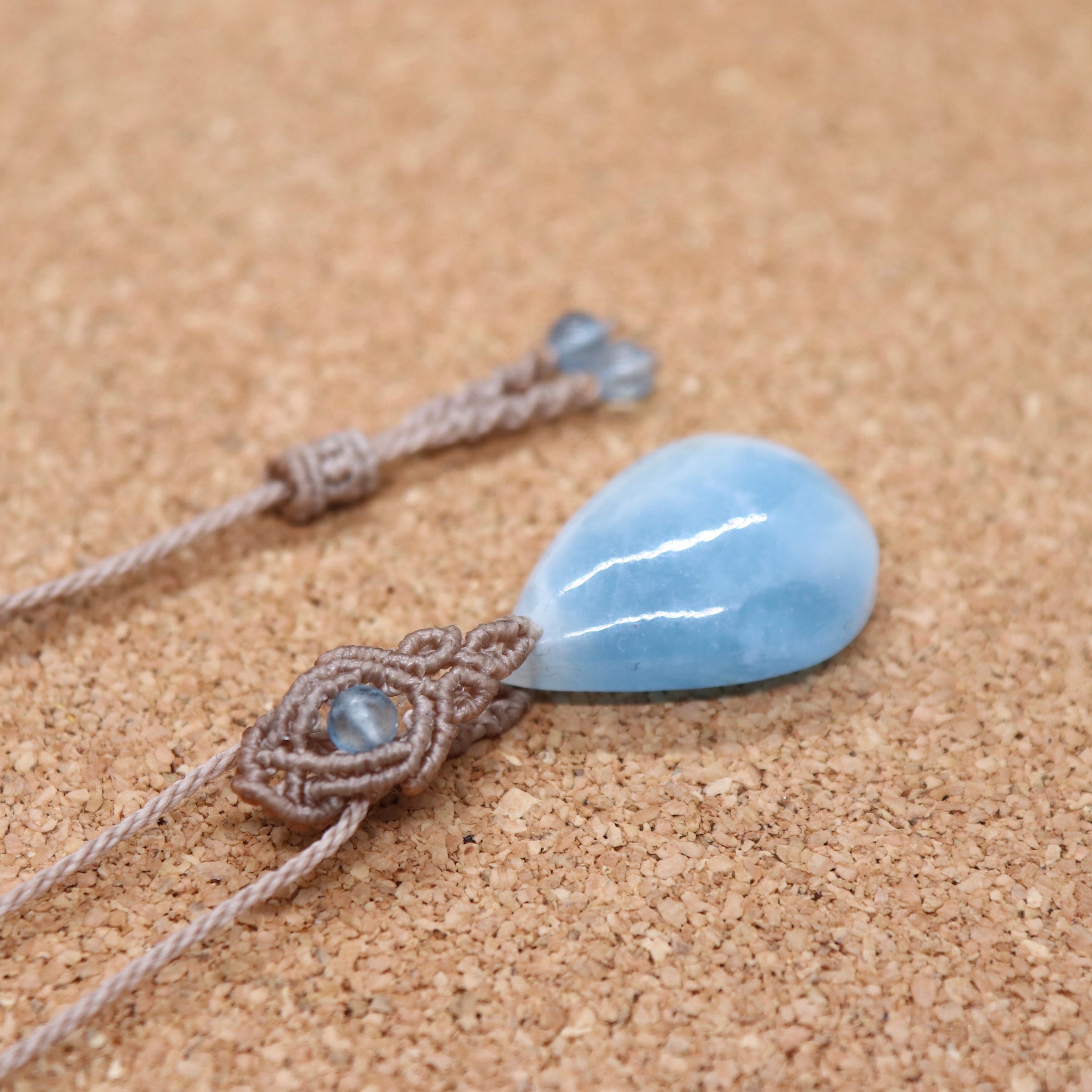 アクアマリンマクラメネックレスam17 – 天然石屋 優月堂