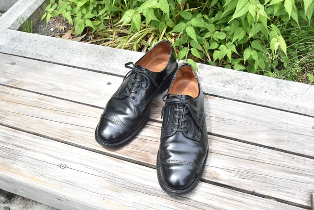 ZABOUの黒靴と言えばコレ！SANDERS（サンダース） MILITARY DERBY SHOE