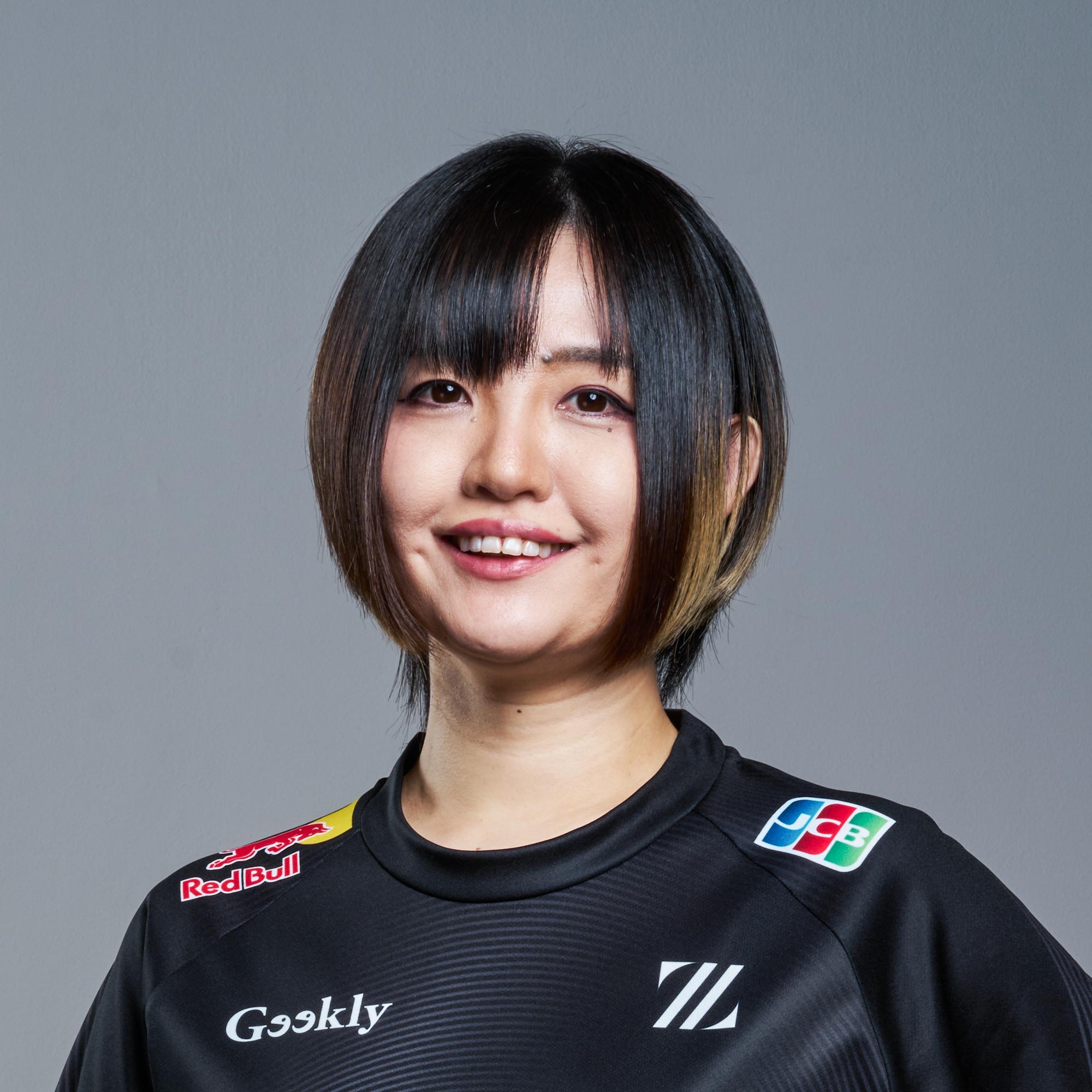 ももち｜MEMBERS｜ZETA DIVISION®