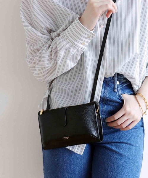 VIOLAd'ORO（ヴィオラドーロ） ショルダーバッグ バッグ リザード型