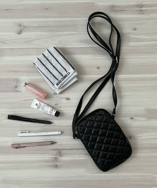 MONO COMME CA（モノコムサ） ショルダーバッグ バッグ キルティング