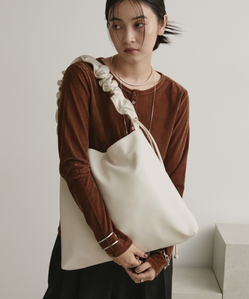 Aunt Marie's（アントマリーズ） ショルダーバッグ バッグ