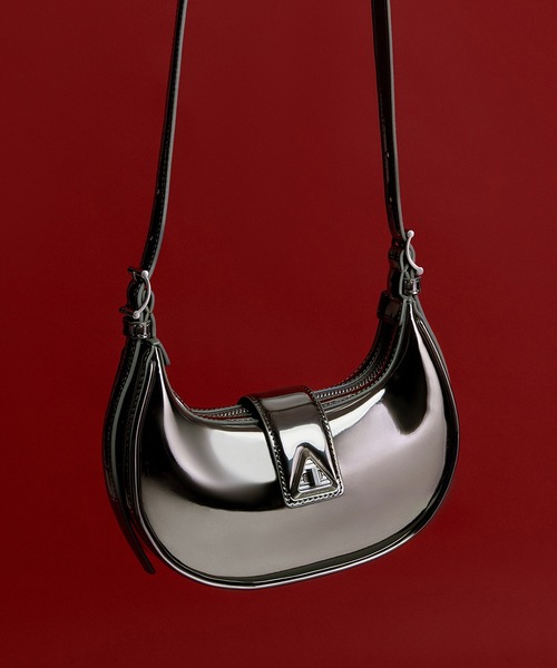 CHARLES ＆ KEITH（チャールズ&キース） ハンドバッグ トライアングル