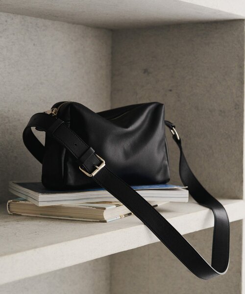 russet（ラシット） ショルダーバッグ バッグ レザースクエア