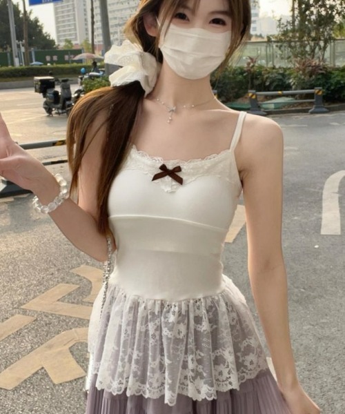 gossip!ロサンゼルス キャミソール Y2K ティアード レースフリル