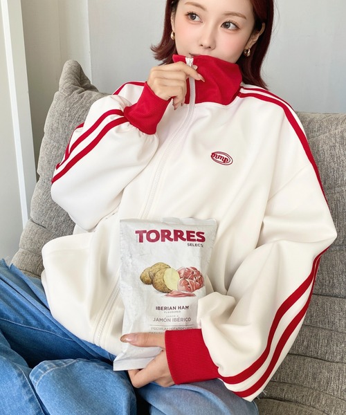 moment+ ブルゾン アウター 「累計販売枚数1万枚突破！」ロゴ刺繍