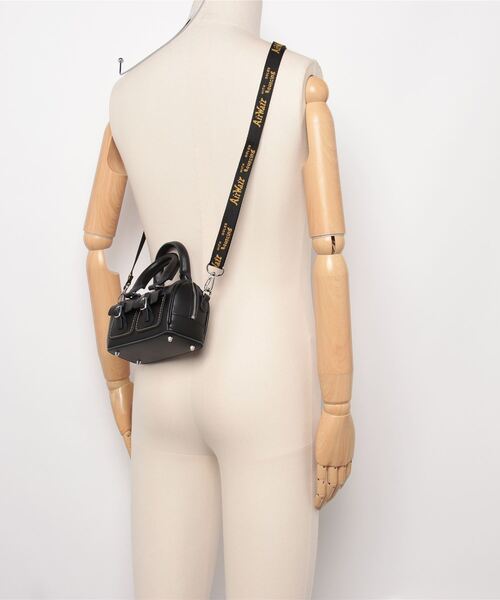 Dr.Martens（ドクターマーチン） ハンドバッグ ミニ トップ ハンドル