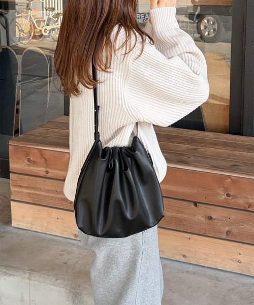 LE MORE ショルダーバッグ バッグ 「新色追加！！」「ジップカラー2