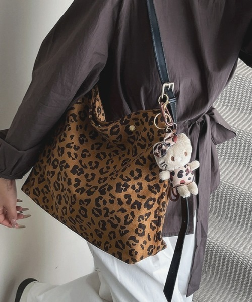 gossip!ロサンゼルス ショルダーバッグ バッグ Y2Kレオパード柄