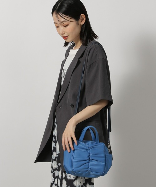 LAKOLE（ラコレ） ショルダーバッグ バッグ ネオプレーンギャザー