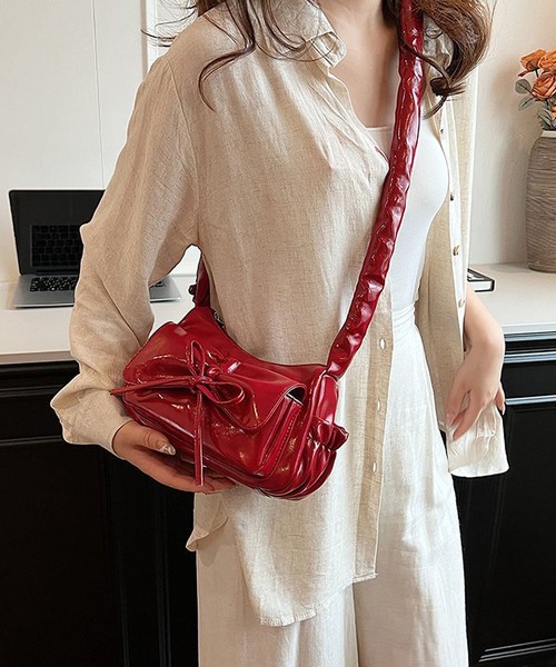 LA VORAGINE（ラ ヴォラジネ） ショルダーバッグ バッグ 2WAYギャザー