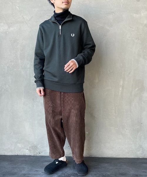 FRED PERRY（フレッドペリー） スウェット ワンポイント刺繍 ハーフ
