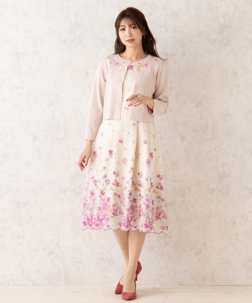 Rose Tiara（ローズティアラ） ワンピース 吹き上げフラワー刺繍