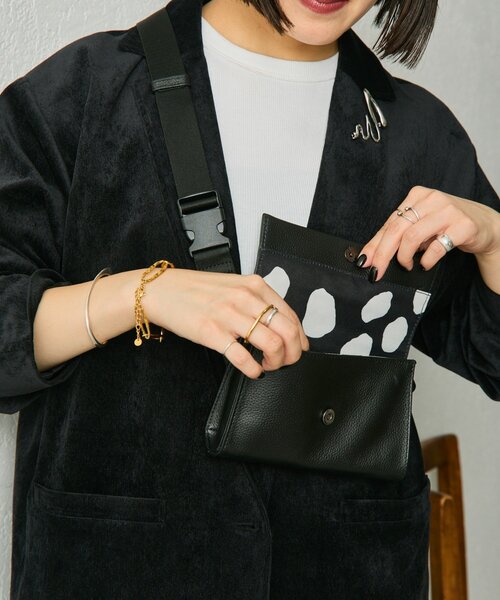 ear PAPILLONNER（イア パピヨネ） ショルダーバッグ バッグ