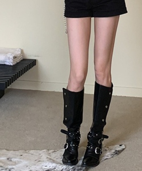lilful ブーツ 「2WAY」Y2K 足首ベルト付き サイドボタンデザイン