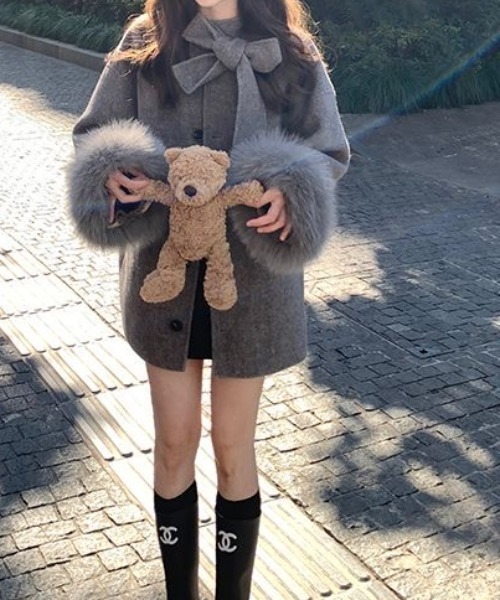 ViViDAY ピーコート pコート 襟リボン ふわふわエコファー付き袖口