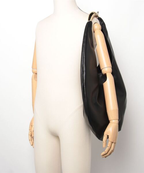 Le Vernis（ル・ベルニ） ショルダーバッグ バッグ 「LE VERNIS